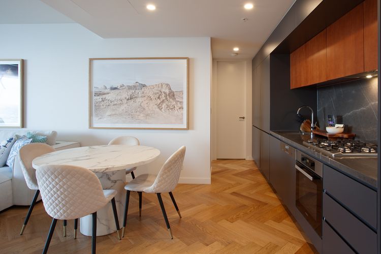 Prestige City Chic I90