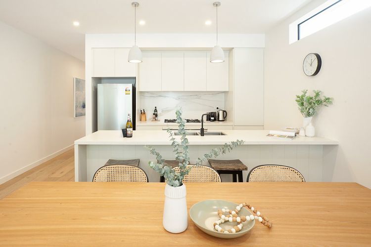 Bondi Coastal Charm ISYD