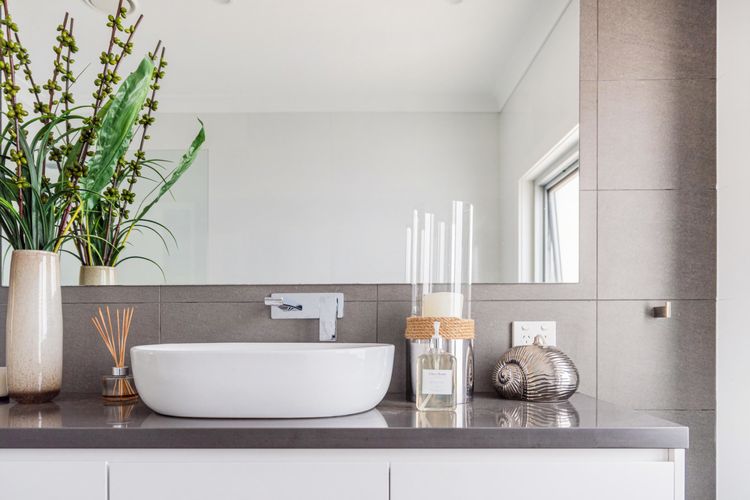 Riverview Residence RH