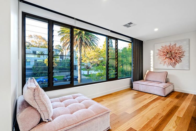Northbridge House IH
