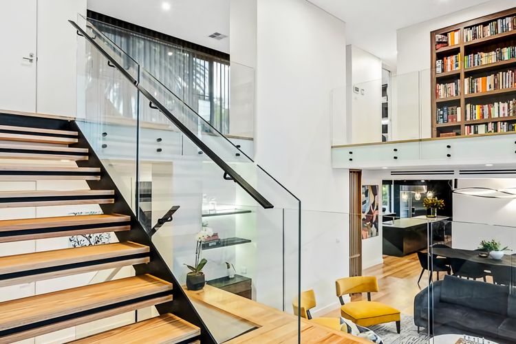 Northbridge House IH