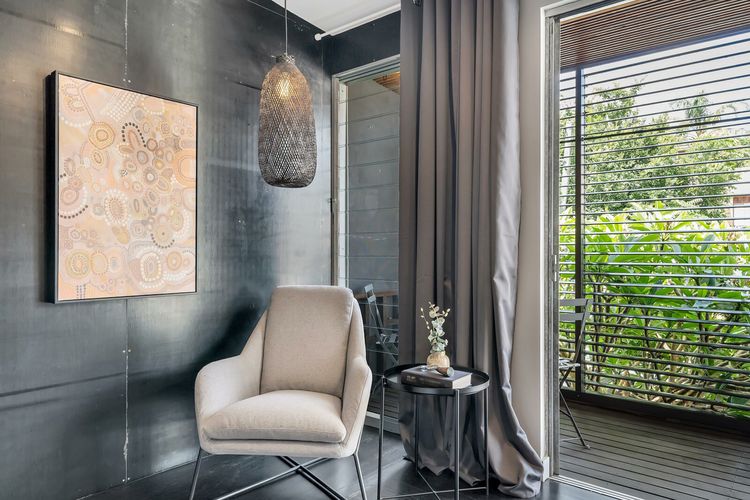 Urban Escape Glebe ISYD