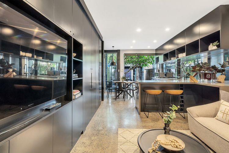 Urban Escape Glebe ISYD