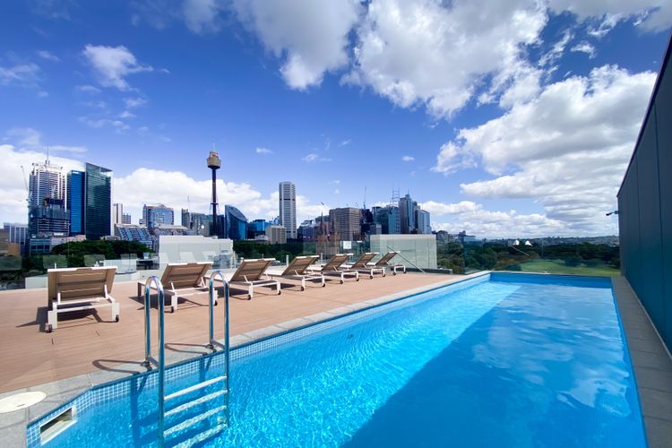 Poolside Glamour Woolloomooloo IH