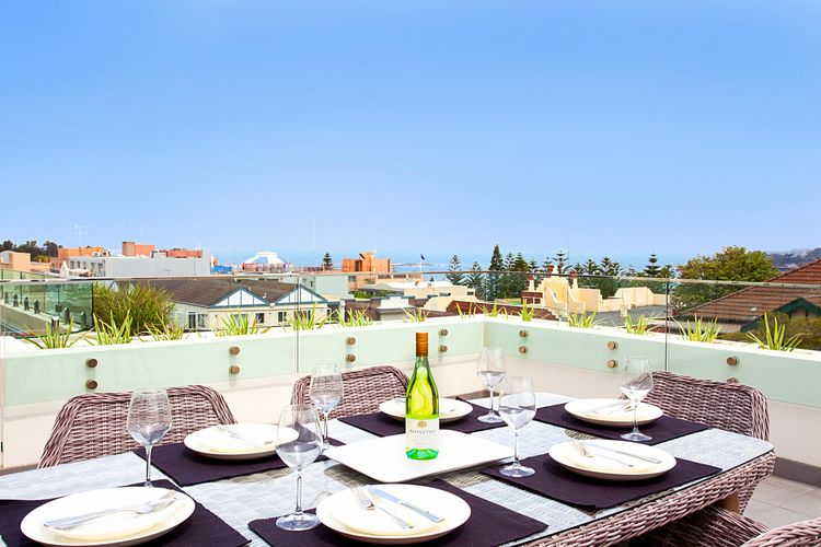 Bream Penthouse ISYD