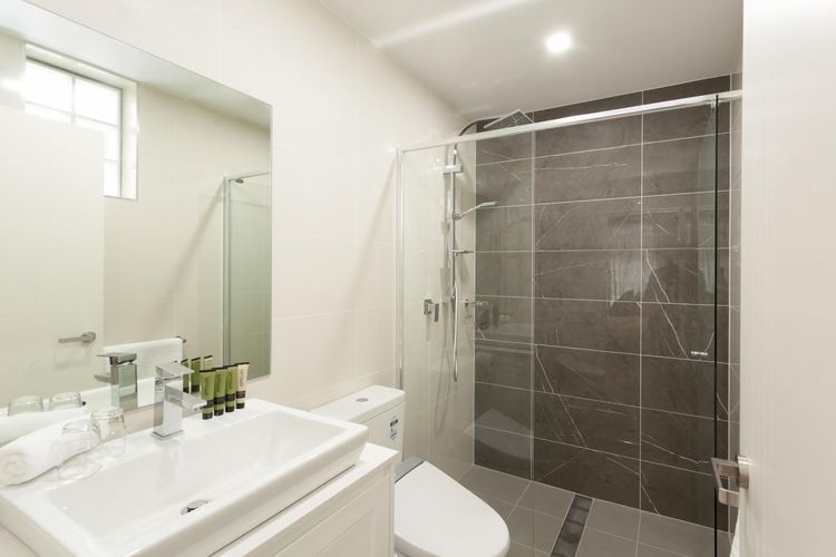 Bream Penthouse ISYD
