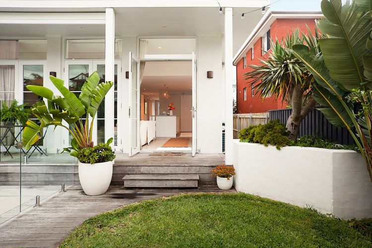 Hamptons Retreat Clovelly IH