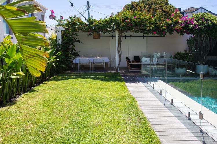 Hamptons Retreat Clovelly IH