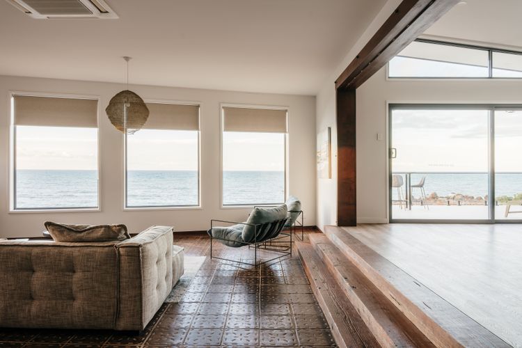 Novo Luxury Apartment Penguin Accommodation ITAS
