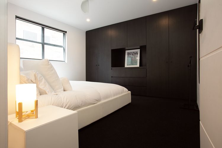 Clovelly Contemporary (IH)