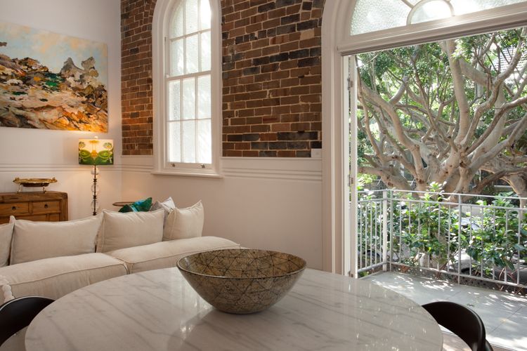 Mezzanine Magic, Bondi Junction (ISYD)