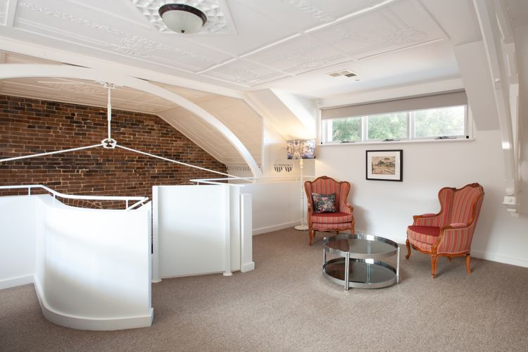Mezzanine Magic, Bondi Junction (ISYD)