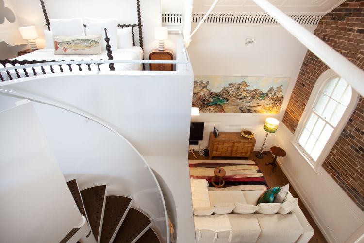 Mezzanine Magic, Bondi Junction (ISYD)