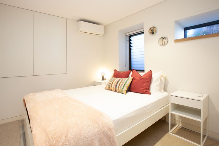 Ruby Rose, North Bondi (IH)