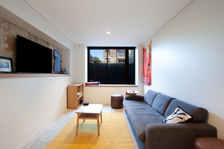 Ruby Rose, North Bondi (IH)