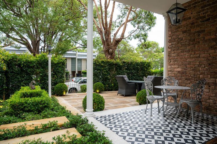 Sweet Juliet, Double Bay