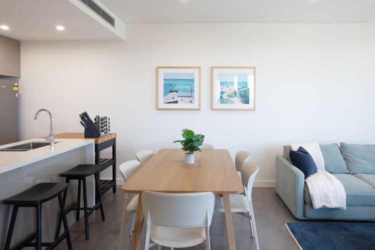 Modern Splendour, Macquarie Park I90