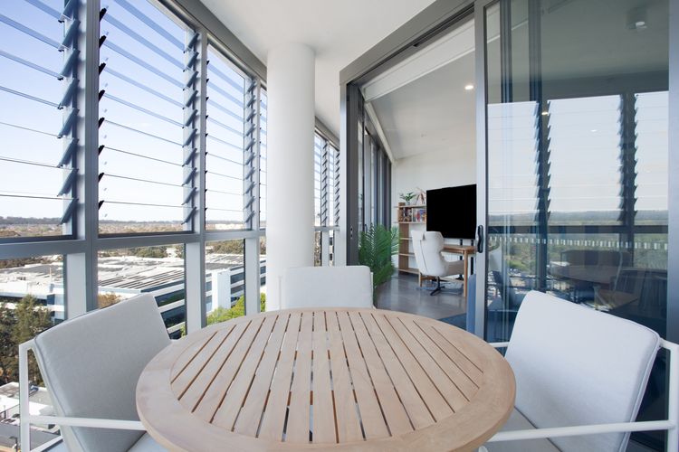 Modern Splendour, Macquarie Park I90