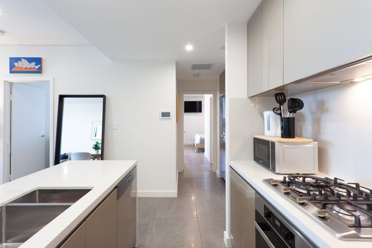 Modern Splendour, Macquarie Park I90