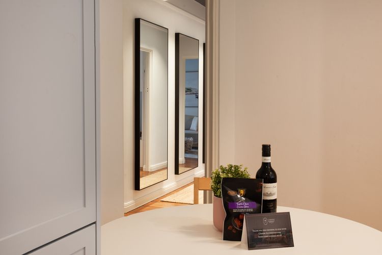 Deco Desire, Bellevue Hill ISYD