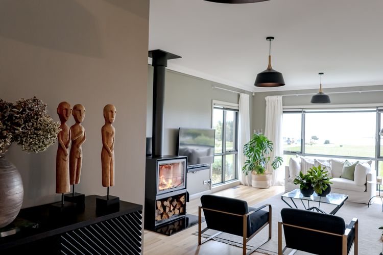 Chateau Clarence & Petite Chateau | Luxurious Waterfront Retreat