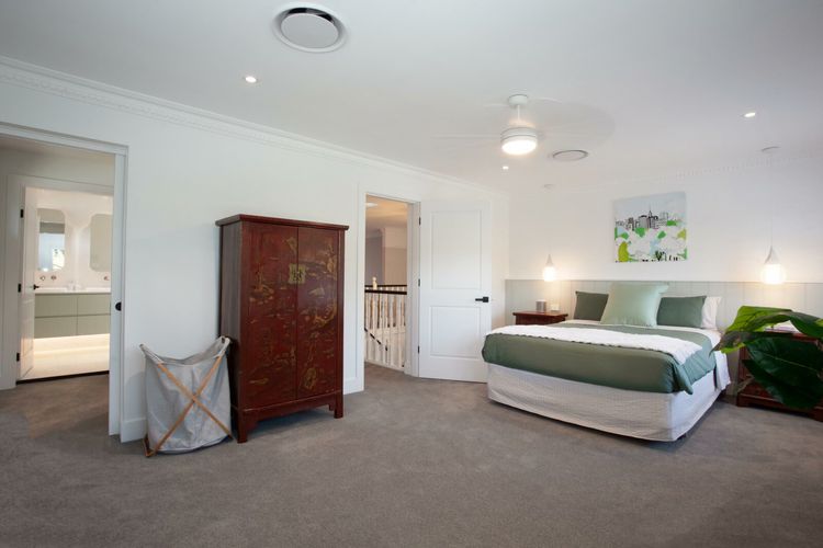 The Modern Ritz Riverview IH