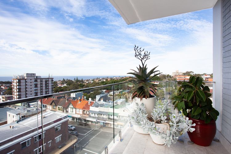The Bondi Escape ISYD