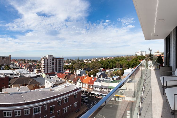 The Bondi Escape ISYD