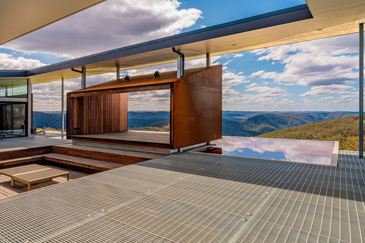 Mountain Top Bilpin, Long House ISYD