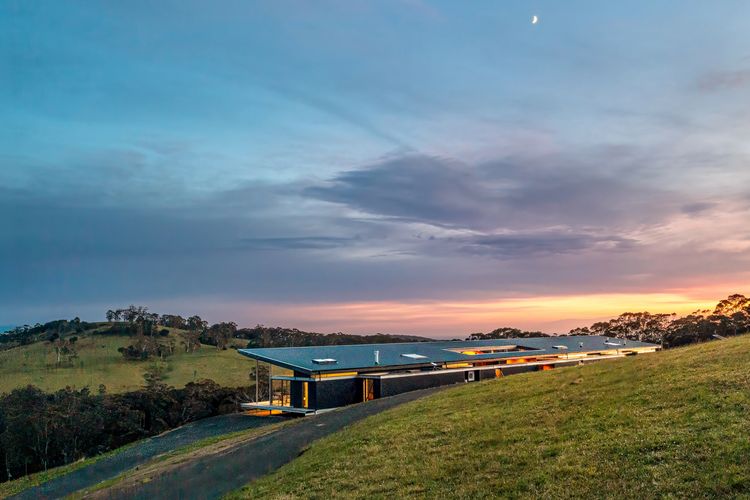 Mountain Top Bilpin, Long House ISYD