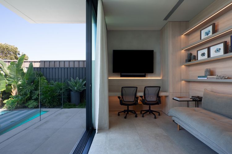 Modern Beachside Haven, Malabar ISYD