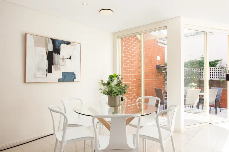 Sunshine Terrace, Bondi Beach ISYD