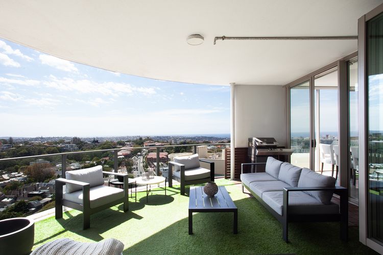Sky High Panorama, Bondi Junction IH