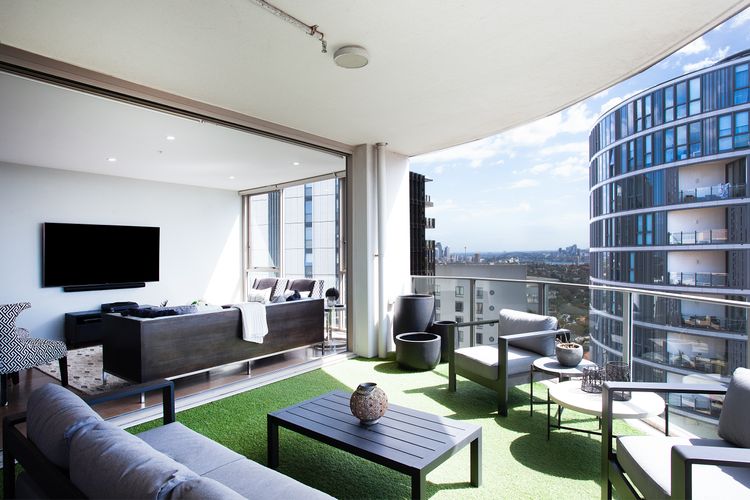 Sky High Panorama, Bondi Junction IH