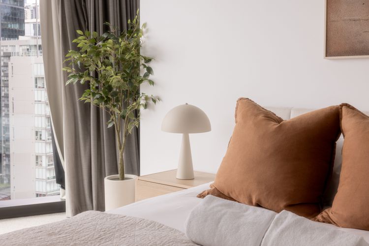 Una Mas Apartment, Docklands IMEL