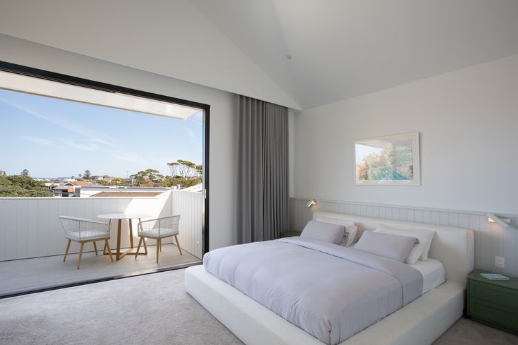 Solmare, North Bondi IH