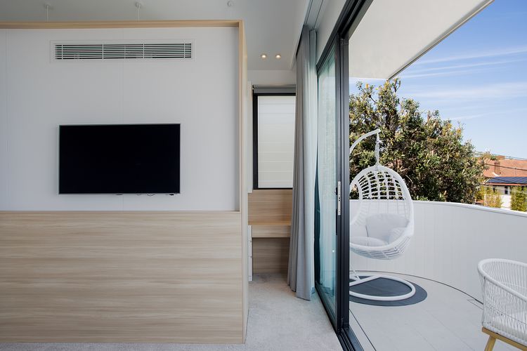 Solmare, North Bondi IH