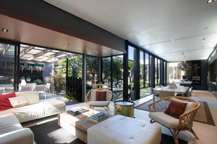 Malua Villa, Bronte IH