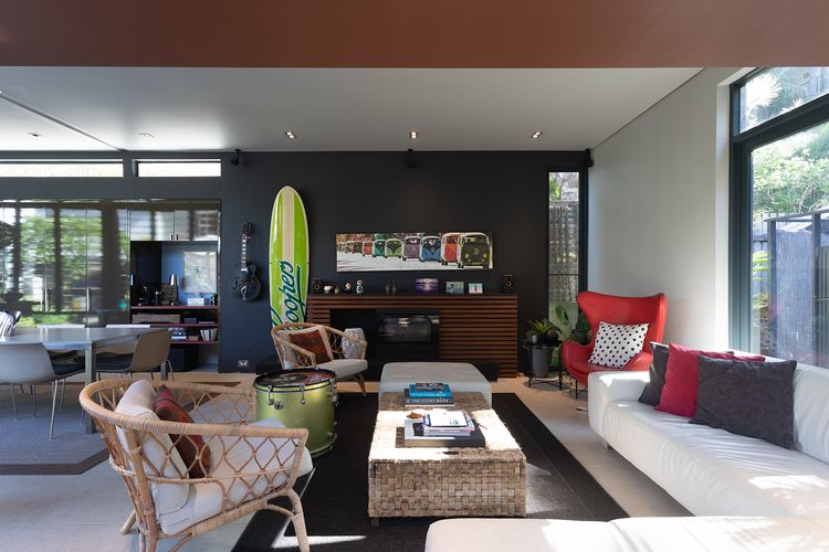 Malua Villa, Bronte IH