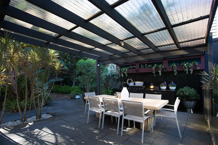 Malua Villa, Bronte IH