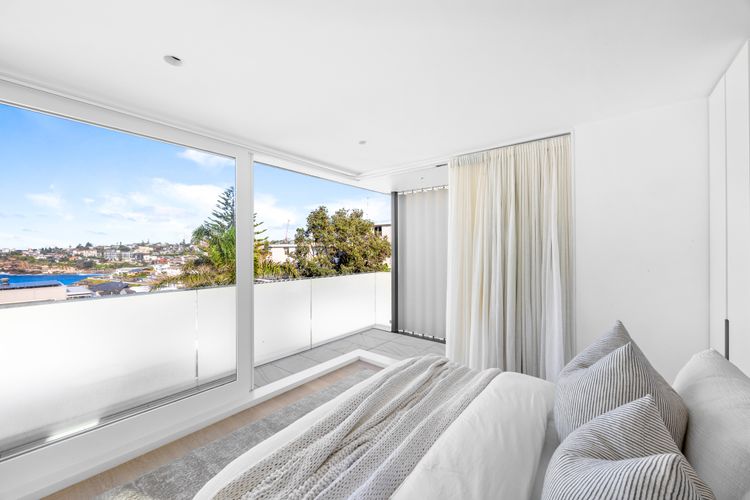 Tamarama Wave House LH LUXE