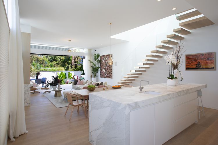 Tamarama Wave House LH LUXE