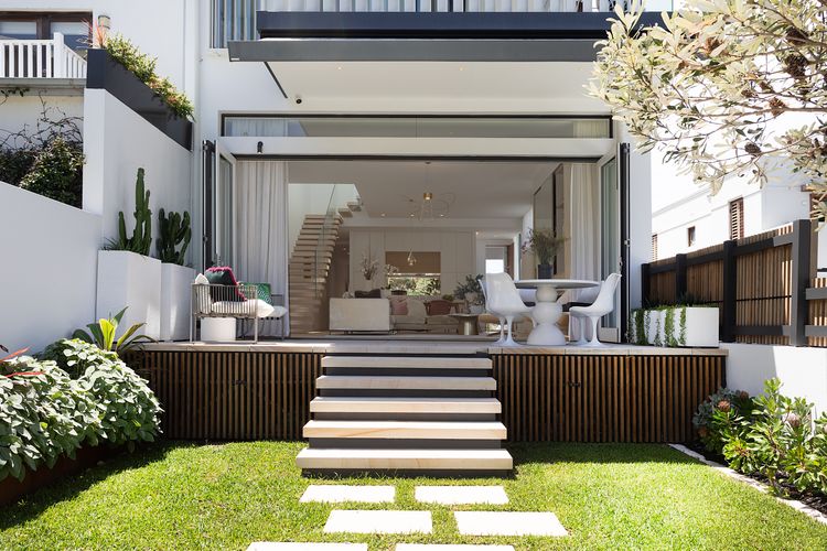 Tamarama Wave House LH LUXE