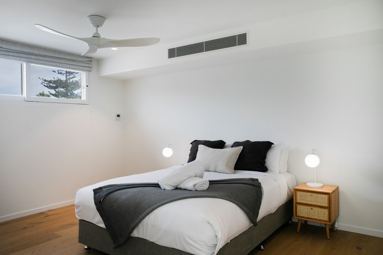 Seabreeze, Freshwater ISYD