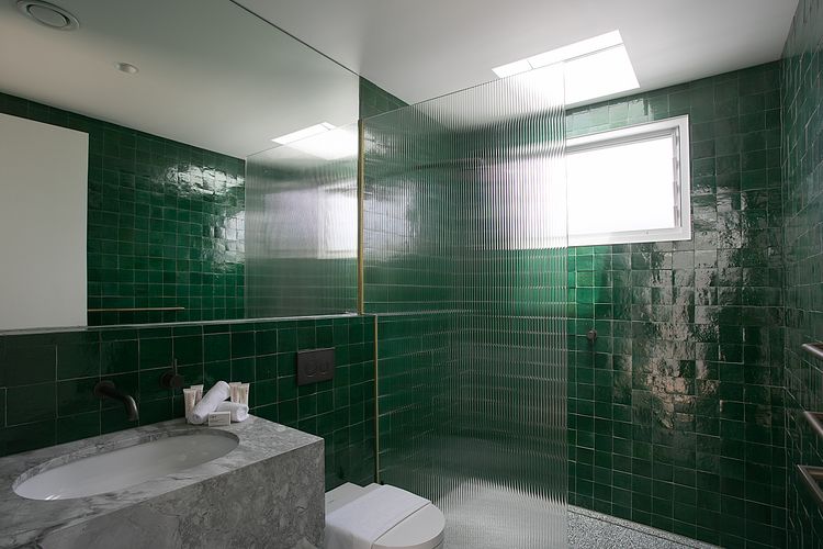 Seabreeze, Freshwater ISYD