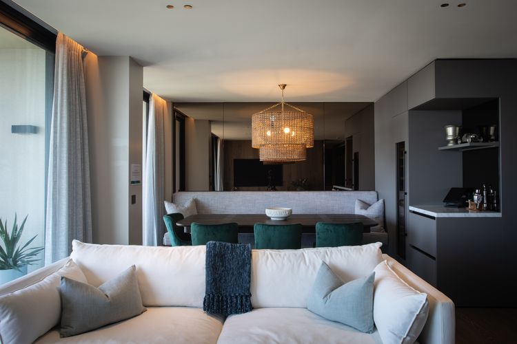 Sky Penthouse, Tamarama