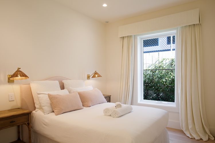 The Esplanade Escape, Balmoral LH LUXE