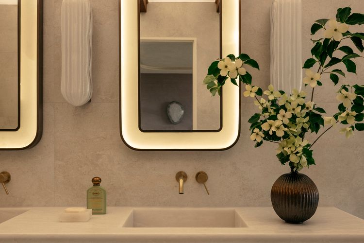 Solstice House IBO LUXE