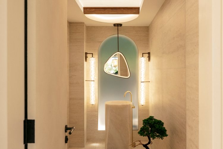 Solstice House IBO LUXE