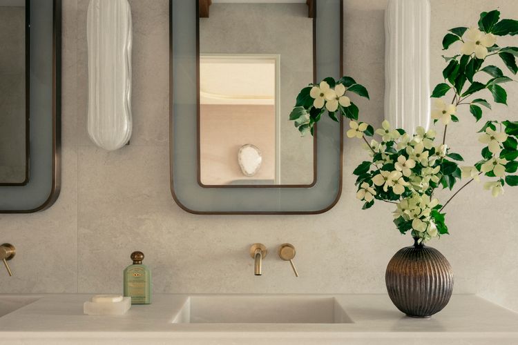 Solstice House IBO LUXE